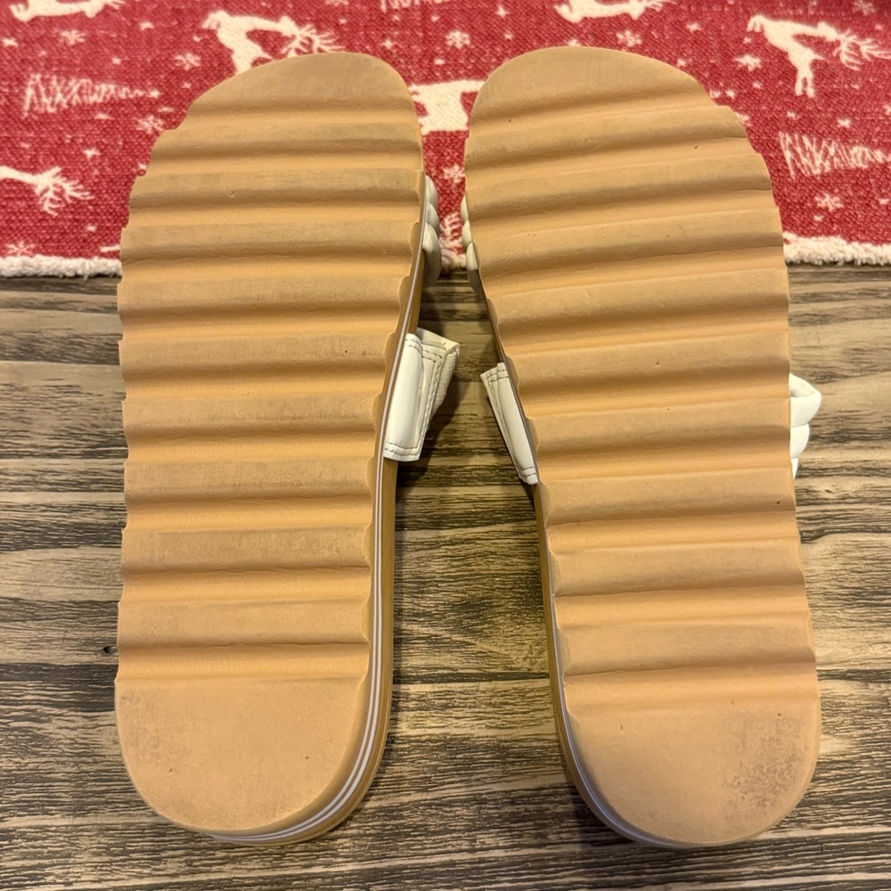 Reef KAIA Women's White and Brown Slide Sandals. Size 9. - Picture 5 of 7